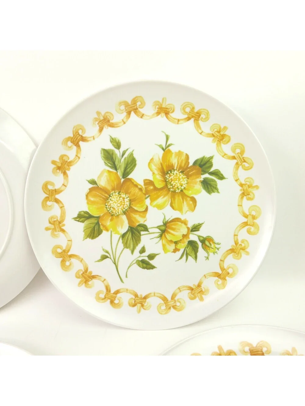 Vintage Melamine Dinner Plates Lot of 8 Yellow & Green Floral Flower Mid Century